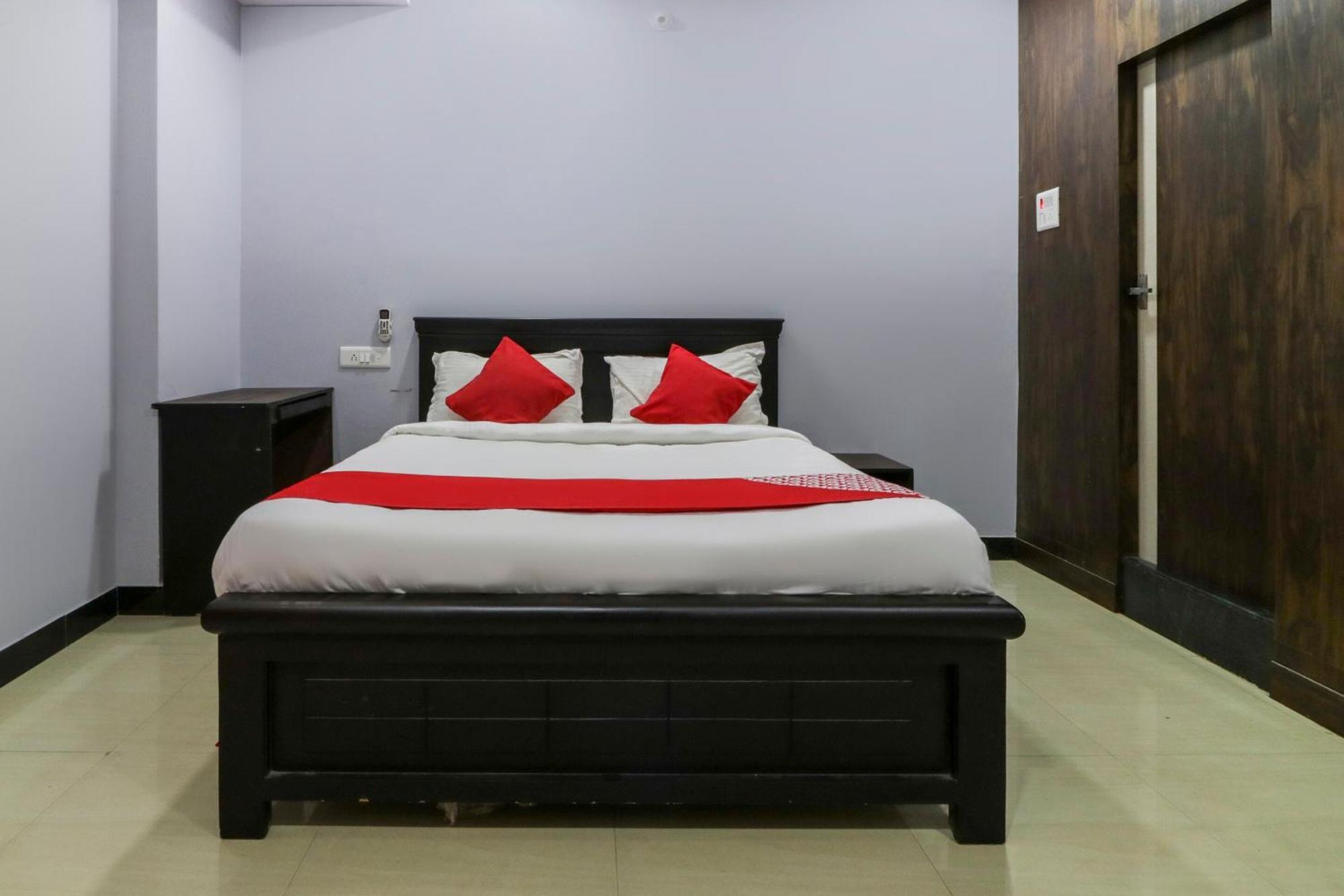Hotel O Jubilee Homes Хидерабад Екстериор снимка